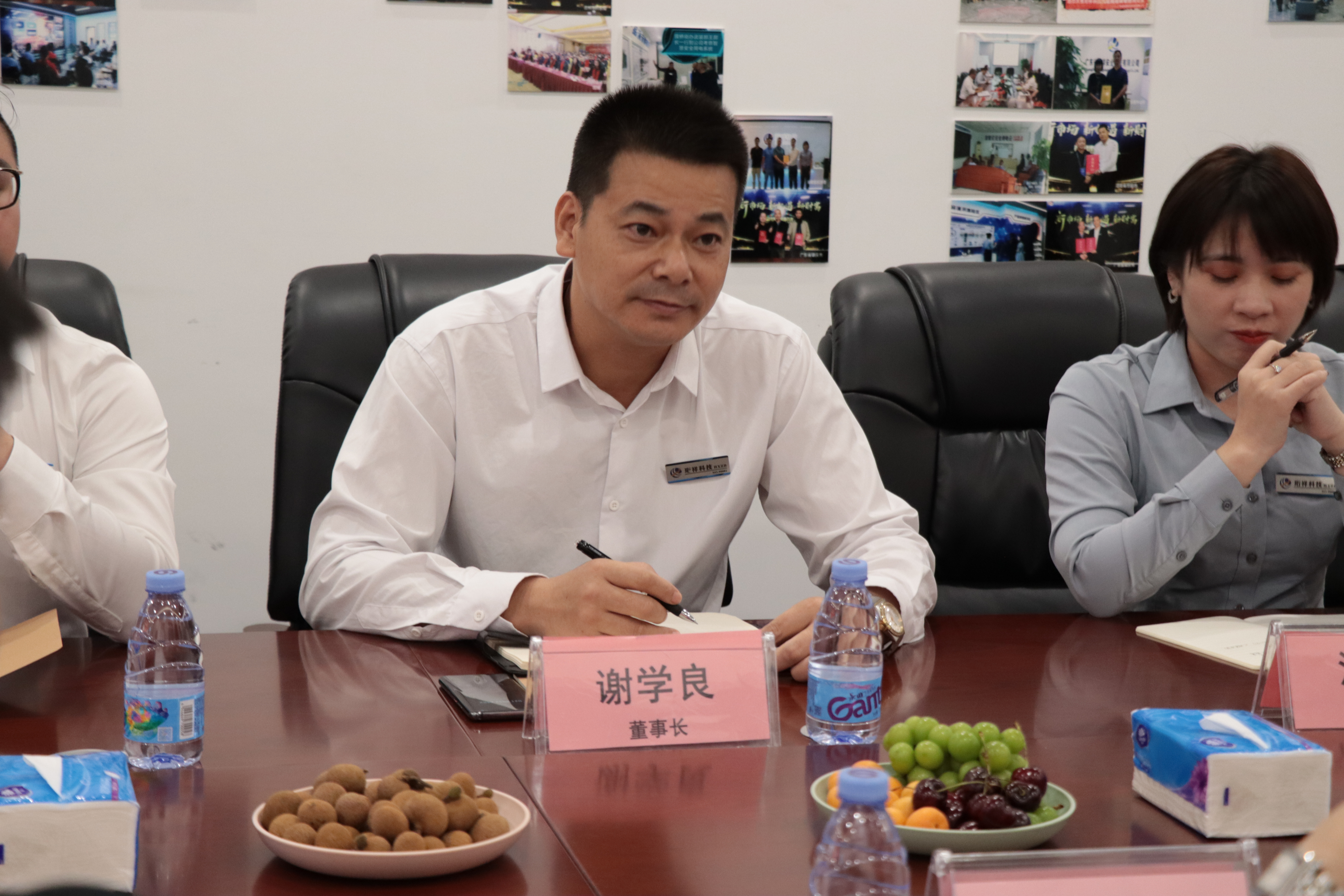 热烈欢迎邯郸魏县一行向导莅临j9九游国际站科技旅行考察